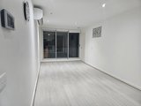 https://images.listonce.com.au/custom/160x/listings/103174-riversdale-road-hawthorn-vic-3122/867/01965867_img_03.jpg?31s1k_uT1QY