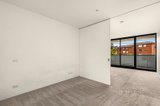 https://images.listonce.com.au/custom/160x/listings/103255-racecourse-road-kensington-vic-3031/512/01370512_img_05.jpg?IZkwVZWmBlU