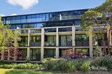 https://images.listonce.com.au/custom/160x/listings/1033-norfolk-road-surrey-hills-vic-3127/144/01766144_img_01.jpg?WA6jZSN5_8Y