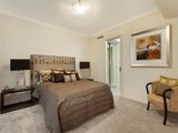 https://images.listonce.com.au/custom/160x/listings/103315-beaconsfield-parade-st-kilda-west-vic-3182/576/01087576_img_06.jpg?vFHBqPwzQXw