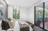 https://images.listonce.com.au/custom/160x/listings/10332-warleigh-grove-brighton-vic-3186/252/01244252_img_07.jpg?pWZZANt_UC0