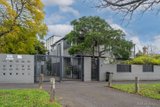 https://images.listonce.com.au/custom/160x/listings/10339-flemington-road-north-melbourne-vic-3051/250/01753250_img_04.jpg?Oz4D6iZGn5E