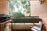 https://images.listonce.com.au/custom/160x/listings/10348-dryburgh-street-north-melbourne-vic-3051/260/01010260_img_07.jpg?gb85RRpGu5w