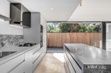 https://images.listonce.com.au/custom/160x/listings/10351-auburn-road-hawthorn-vic-3122/642/01900642_img_03.jpg?Paxvdxwh8po