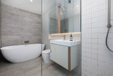 https://images.listonce.com.au/custom/160x/listings/10368-cambridge-street-collingwood-vic-3066/829/01891829_img_05.jpg?HBXyOZV7r74