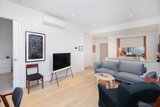 https://images.listonce.com.au/custom/160x/listings/10368-cambridge-street-collingwood-vic-3066/829/01891829_img_16.jpg?TJHLIpVr6dE
