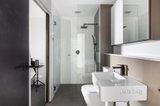 https://images.listonce.com.au/custom/160x/listings/10369-newry-street-prahran-vic-3181/127/01252127_img_06.jpg?H_MeUmBlrzQ