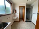 https://images.listonce.com.au/custom/160x/listings/1038-40-pride-avenue-hamlyn-heights-vic-3215/244/01795244_img_09.jpg?UZA8s_V8Qh4