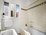 https://images.listonce.com.au/custom/160x/listings/1038-mitford-street-elwood-vic-3184/448/01793448_img_05.jpg?Odv1Y3ZMkqM