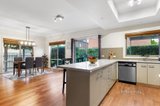 https://images.listonce.com.au/custom/160x/listings/1038-sampson-drive-mount-waverley-vic-3149/698/01579698_img_04.jpg?0R0QxlRVIxA