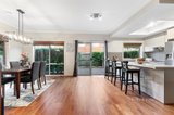 https://images.listonce.com.au/custom/160x/listings/1038-sampson-drive-mount-waverley-vic-3149/698/01579698_img_05.jpg?FQPKtdxvYPw