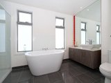 https://images.listonce.com.au/custom/160x/listings/1039-41-flemington-street-travancore-vic-3032/522/01633522_img_05.jpg?1YluHYWhbBU