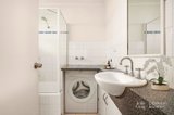 https://images.listonce.com.au/custom/160x/listings/1039-byron-street-elwood-vic-3184/104/01780104_img_05.jpg?h5zvJw7J3AM