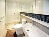 https://images.listonce.com.au/custom/160x/listings/10396-ormond-road-elwood-vic-3184/179/01794179_img_07.jpg?aYNRdk0-oCE