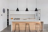 https://images.listonce.com.au/custom/160x/listings/104-106-cashmore-drive-connewarre-vic-3227/473/01813473_img_03.jpg?XiI5_g7crOE