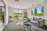 https://images.listonce.com.au/custom/160x/listings/104-alfredton-drive-alfredton-vic-3350/682/01597682_img_19.jpg?yKkIHxQjU0I