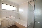 https://images.listonce.com.au/custom/160x/listings/104-belle-vue-avenue-highton-vic-3216/329/01603329_img_08.jpg?MTM5_VWoimU