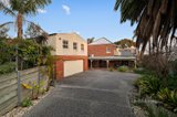 https://images.listonce.com.au/custom/160x/listings/104-eglinton-street-moonee-ponds-vic-3039/484/01562484_img_21.jpg?xUpZeBa4cXE