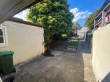 https://images.listonce.com.au/custom/160x/listings/104-helen-street-northcote-vic-3070/334/01593334_img_04.jpg?xOSd3GYEJ1k