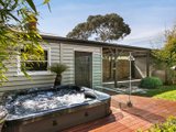 https://images.listonce.com.au/custom/160x/listings/104-hudsons-road-spotswood-vic-3015/418/01202418_img_09.jpg?YDfQNHoPP60