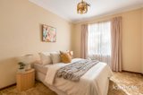 https://images.listonce.com.au/custom/160x/listings/104-hughes-parade-reservoir-vic-3073/090/01933090_img_07.jpg?7i4my7ayTEk