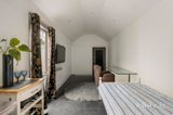 https://images.listonce.com.au/custom/160x/listings/104-iffla-street-south-melbourne-vic-3205/551/01942551_img_21.jpg?GXDsXTHe7B0