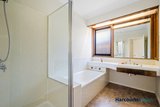https://images.listonce.com.au/custom/160x/listings/104-sterling-drive-keilor-east-vic-3033/806/01747806_img_06.jpg?pRBHMa3nEKw