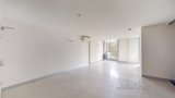 https://images.listonce.com.au/custom/160x/listings/1041-danks-street-port-melbourne-vic-3207/138/01619138_img_06.jpg?ypQsP-nU_Fo