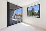 https://images.listonce.com.au/custom/160x/listings/1041-evergreen-mews-armadale-vic-3143/806/00731806_img_05.jpg?bGjWfRhH5XM