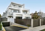 https://images.listonce.com.au/custom/160x/listings/10414-laurel-street-bentleigh-east-vic-3165/507/01928507_img_01.jpg?y1LRZLuK5uM