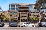 https://images.listonce.com.au/custom/160x/listings/104187-graham-street-port-melbourne-vic-3207/529/01818529_img_02.jpg?zso_ejN15VI