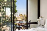 https://images.listonce.com.au/custom/160x/listings/1041a-campbell-grove-northcote-vic-3070/966/01978966_img_05.jpg?sCZpXYm2h68