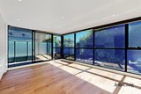 https://images.listonce.com.au/custom/160x/listings/1042-kingsley-street-elwood-vic-3184/052/01982052_img_03.jpg?v8Q3er5JL8I