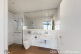 https://images.listonce.com.au/custom/160x/listings/1042-kingsley-street-elwood-vic-3184/722/01864722_img_03.jpg?Jd9-RiqSNLw