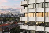 https://images.listonce.com.au/custom/160x/listings/104333-beaconsfield-parade-st-kilda-west-vic-3182/162/01984162_img_16.jpg?1BcQueufueU
