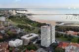 https://images.listonce.com.au/custom/160x/listings/104333-beaconsfield-parade-st-kilda-west-vic-3182/162/01984162_img_19.jpg?5ou82KIRNuc