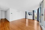 https://images.listonce.com.au/custom/160x/listings/10438-nott-street-port-melbourne-vic-3207/131/01802131_img_06.jpg?ZqkQgoJV9oQ