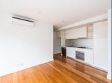 https://images.listonce.com.au/custom/160x/listings/104464-hawthorn-road-caulfield-south-vic-3162/685/01879685_img_05.jpg?7YwUN3oK_fw