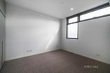 https://images.listonce.com.au/custom/160x/listings/1045-curlew-court-doncaster-vic-3108/047/01700047_img_07.jpg?AnAjYuottEU