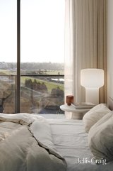 https://images.listonce.com.au/custom/160x/listings/104550-epsom-road-flemington-vic-3031/877/01818877_img_02.jpg?lcygErlET2k