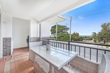 https://images.listonce.com.au/custom/160x/listings/10464-beach-road-beaumaris-vic-3193/355/01659355_img_07.jpg?oyzfEAAHuoc