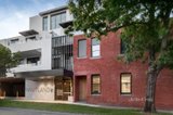 https://images.listonce.com.au/custom/160x/listings/10465-maitland-street-glen-iris-vic-3146/353/01691353_img_11.jpg?enlElStn-fk