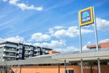 https://images.listonce.com.au/custom/160x/listings/1047-thomas-holmes-street-maribyrnong-vic-3032/465/01799465_img_04.jpg?QDtRrJm1LFk