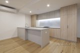 https://images.listonce.com.au/custom/160x/listings/104777-doncaster-road-doncaster-vic-3108/240/01580240_img_10.jpg?pGKkrreX4R8