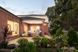 https://images.listonce.com.au/custom/160x/listings/105-coleman-parade-glen-waverley-vic-3150/437/01974437_img_17.jpg?QkukycTGAvo