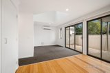 https://images.listonce.com.au/custom/160x/listings/105-johns-street-ballarat-east-vic-3350/779/01734779_img_12.jpg?dh-_uDNEao4