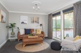 https://images.listonce.com.au/custom/160x/listings/105-landscape-drive-mooroolbark-vic-3138/705/00903705_img_09.jpg?NS91y403iC0