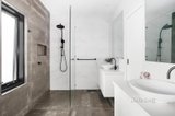 https://images.listonce.com.au/custom/160x/listings/105-mountain-view-parade-rosanna-vic-3084/670/01703670_img_13.jpg?KZbOvbtRQQA