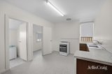 https://images.listonce.com.au/custom/160x/listings/105-south-street-ballarat-central-vic-3350/445/01877445_img_03.jpg?uzcXttoZKV4