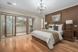 https://images.listonce.com.au/custom/160x/listings/105-springvale-road-glen-waverley-vic-3150/981/01737981_img_13.jpg?bMAJ2bFhpE0